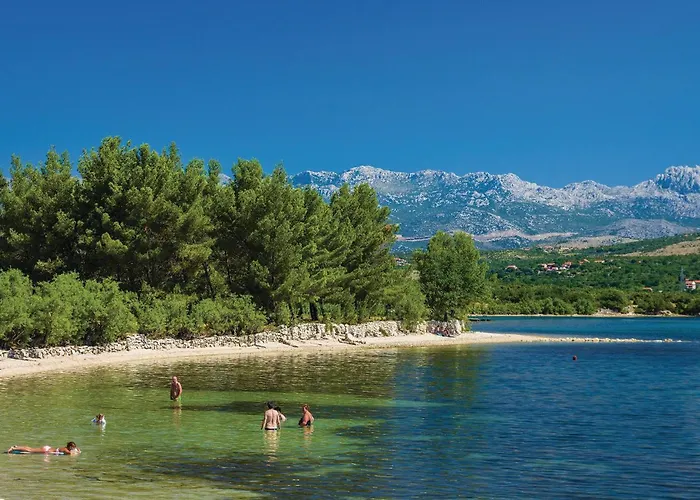 아파트 Lovely In With Wifi Pridraga